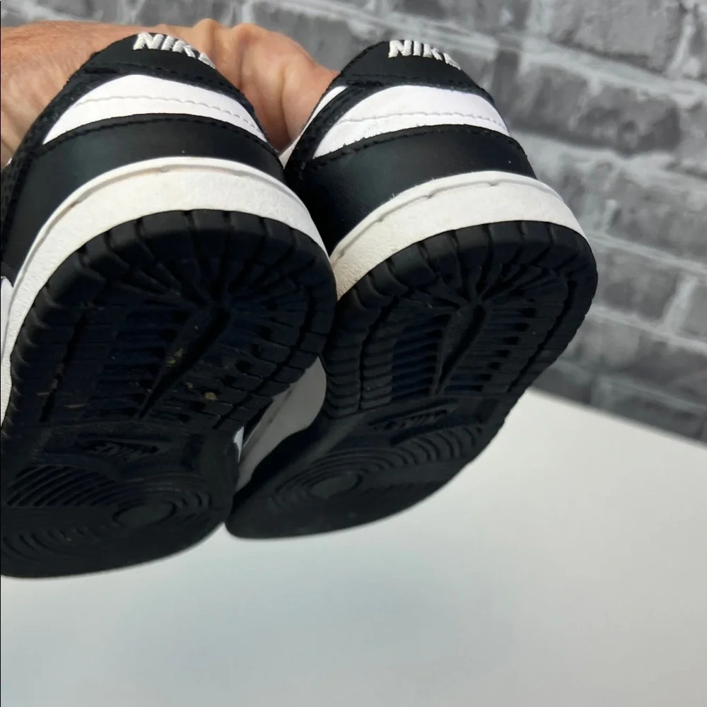 Nike classic sneakers